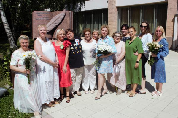 Поэтический вечер к Дню семьи, любви и верности Поэтический вечер к Дню семьи, любви и верности