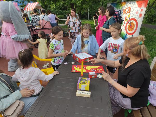 Праздник детства на Ракетном бульваре Праздник детства на Ракетном бульваре