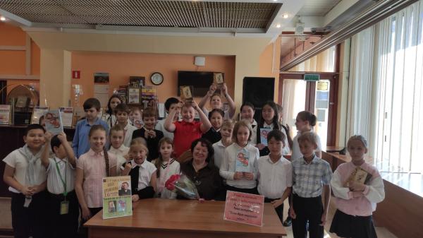 В ЦГДБ прошла встреча с писателем Ольгой Артамоновой В ЦГДБ прошла встреча с писателем Ольгой Артамоновой