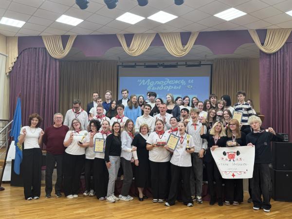 Интеллектуально-правовая игра "Молодёжь и выборы-2025" Интеллектуально-правовая игра "Молодёжь и выборы-2025"