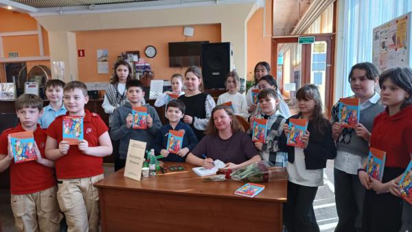 Екатерина Минаева в Деловой Библиотеке Екатерина Минаева в Деловой Библиотеке