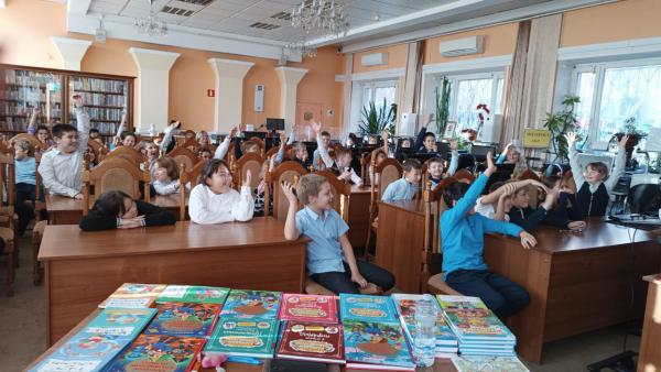 Современные писатели в Деловой библиотеке"/Встреча с автором Современные писатели в Деловой библиотеке"/Встреча с автором